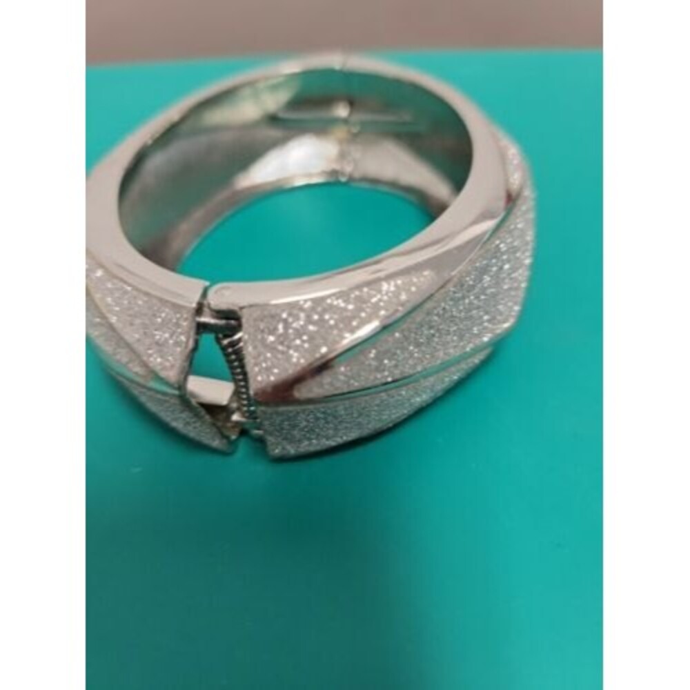 Silvertone Silver Glitter Statement Clamper Brace… - image 3